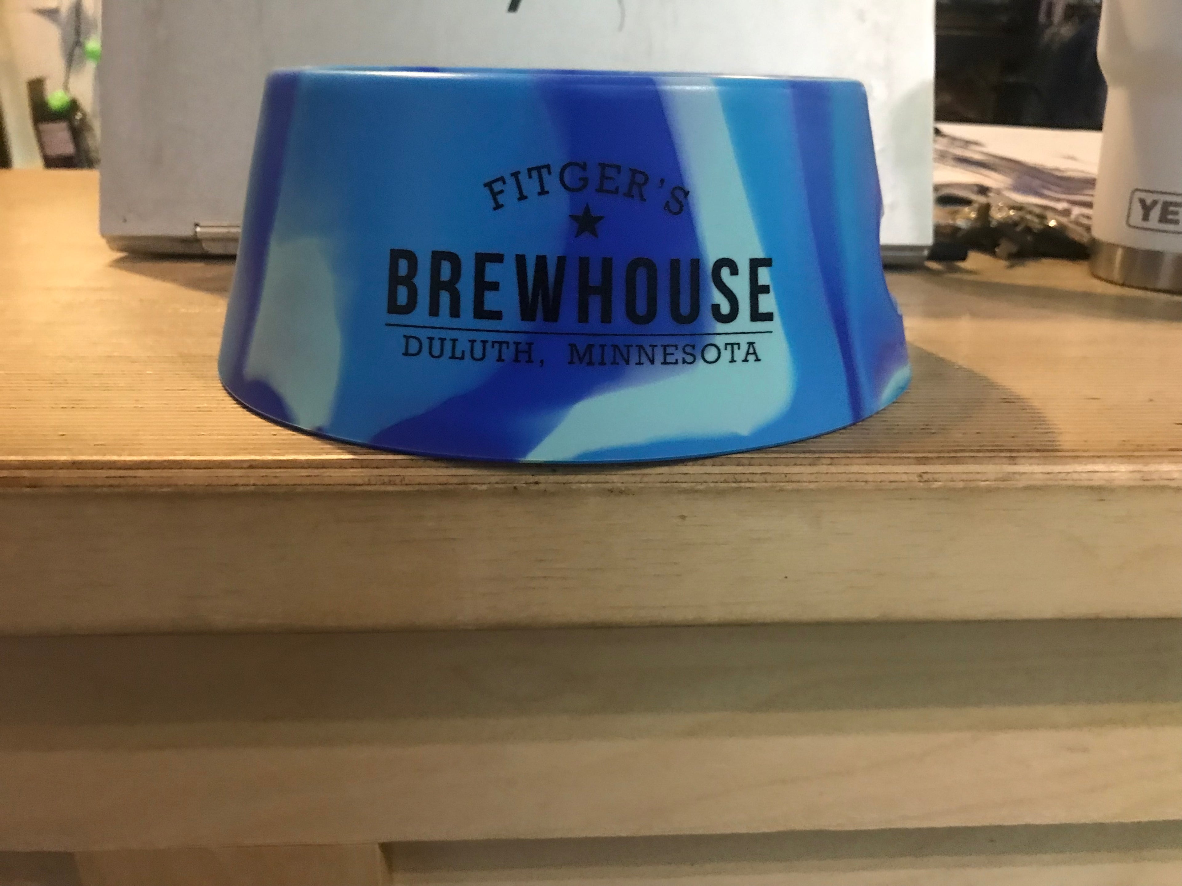 NEW BREWHOUSE dog bowl (silipint) Blue
