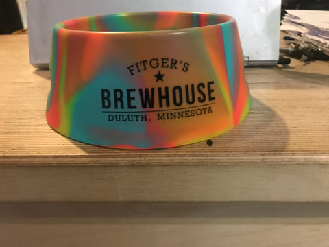 BREWHOUSE dog bowl (silipint) Rainbow colors